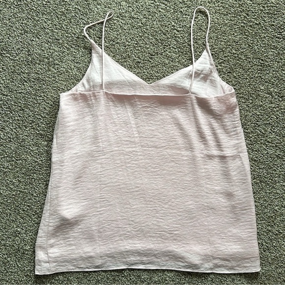 *Set of 2* H&M Camisoles - Picture 11 of 11